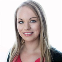 Seasons 52 Restaurant Employee Nicole Estes's profile photo