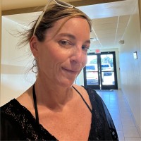 Jen Thomas Email & Phone Number