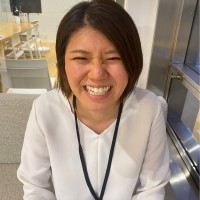 末原麻衣 Email & Phone Number