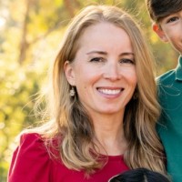 Comvita USA Employee Erin Kelley's profile photo