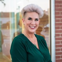 Ultimate Salon Professionals, LLC Employee Susan Moore's profile photo