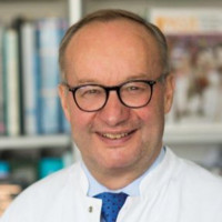 Universitätsklinikum Würzburg Employee Hermann Einsele's profile photo