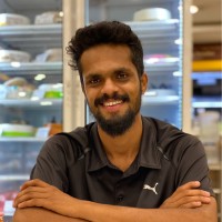 Vishnu Muralidharan Email
