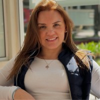 Santander Brasil Employee Bruna Lessa's profile photo