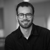 Daniel Pour Email & Phone Number