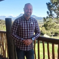 Dwyne van Eeden Email
