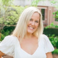 Evie Johnson Email & Phone Number