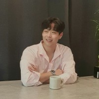 Sam Kim Email
