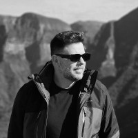 Tiki Employee Guilherme Stoll's profile photo