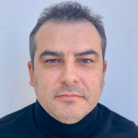 Daniel Dimitrov Email