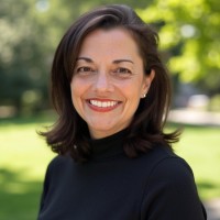 Susanna Castillo Email & Phone Number