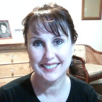 Kelly Pfeiffer Email & Phone Number