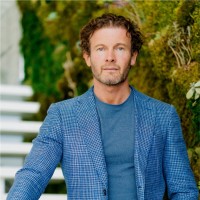 Aleksandre Vayshelboym Email & Phone Number