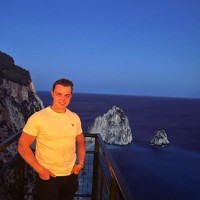 Revoltaged Employee Mark Van Der Burg's profile photo
