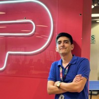 Roberto Angulo Email