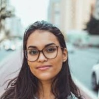 Remove Group Employee Cristina Garzón Lara's profile photo