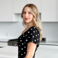 Chloe Rasch Email & Phone Number