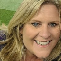Courtney Clinton Email & Phone Number