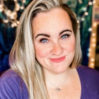 Chelsey Adams Email & Phone Number