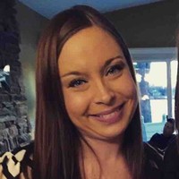 Maner Costerisan Employee Nicole's profile photo