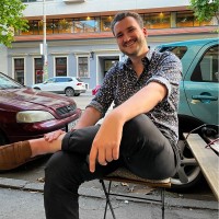 Kövér Bálint Email