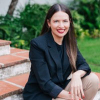INTOO Employee Bruna Sales's profile photo
