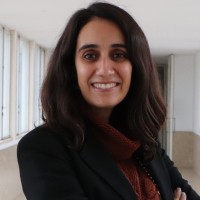 Catarina Cunha Santos Email