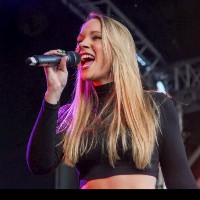 Dee Freer Email & Phone Number