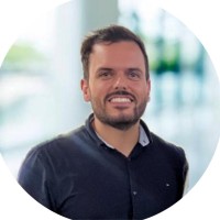 André Coutinho dos Santos Email