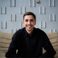 While Employee Mathieu Giraud's profile photo