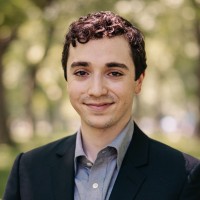 Halucinated Design Employee Nic S.'s profile photo