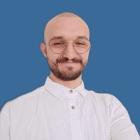 Yuri Blanke Email
