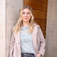 Larissa Sostaric Email
