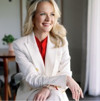 Medtronic Employee Jennifer Thompson's profile photo