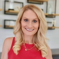 Ferguson Construction Employee Heather Tewari's profile photo