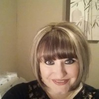 Approved Business Employee Sarah Howes's profile photo