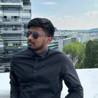 Prologin Employee Roshan Jeyakumar's profile photo