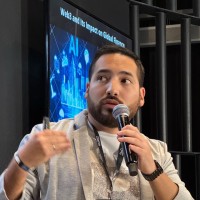 Just2Trade Online Ltd Employee Iván Marchena's profile photo