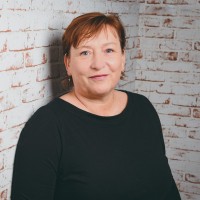 Kathrin Irmer Email & Phone Number