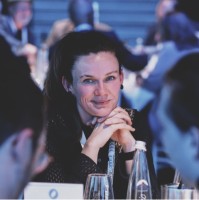 Maika Klinge Email