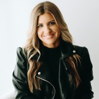 Turnitin Employee Lyndsi Lee's profile photo