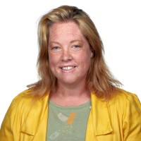 Suzette Roos Email