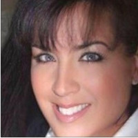 Baker Boyer Bank Employee Joy Simmons's profile photo