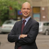 Blue Business Interior Employee Gabor Horvath's profile photo