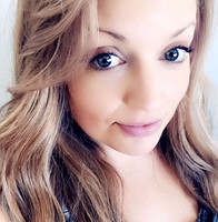 Amanda Kunz Email & Phone Number
