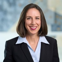 Tucker Ellis LLP Employee Nicole Lewis's profile photo