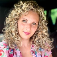 Elisa Pavanello Email