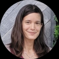 Susanne Lee Email & Phone Number