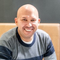 Altamiro Santos Email