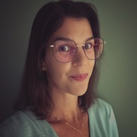 Natasja van Den Broeck Email